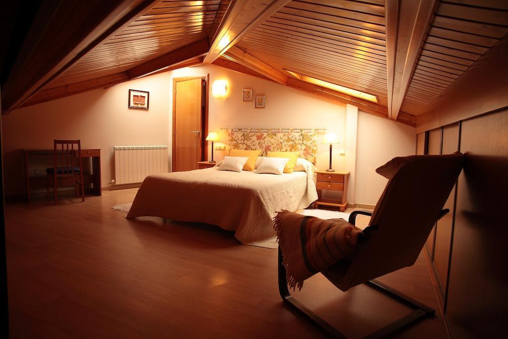 Vivienda Turistica Los Mesones Ágreda Quarto foto